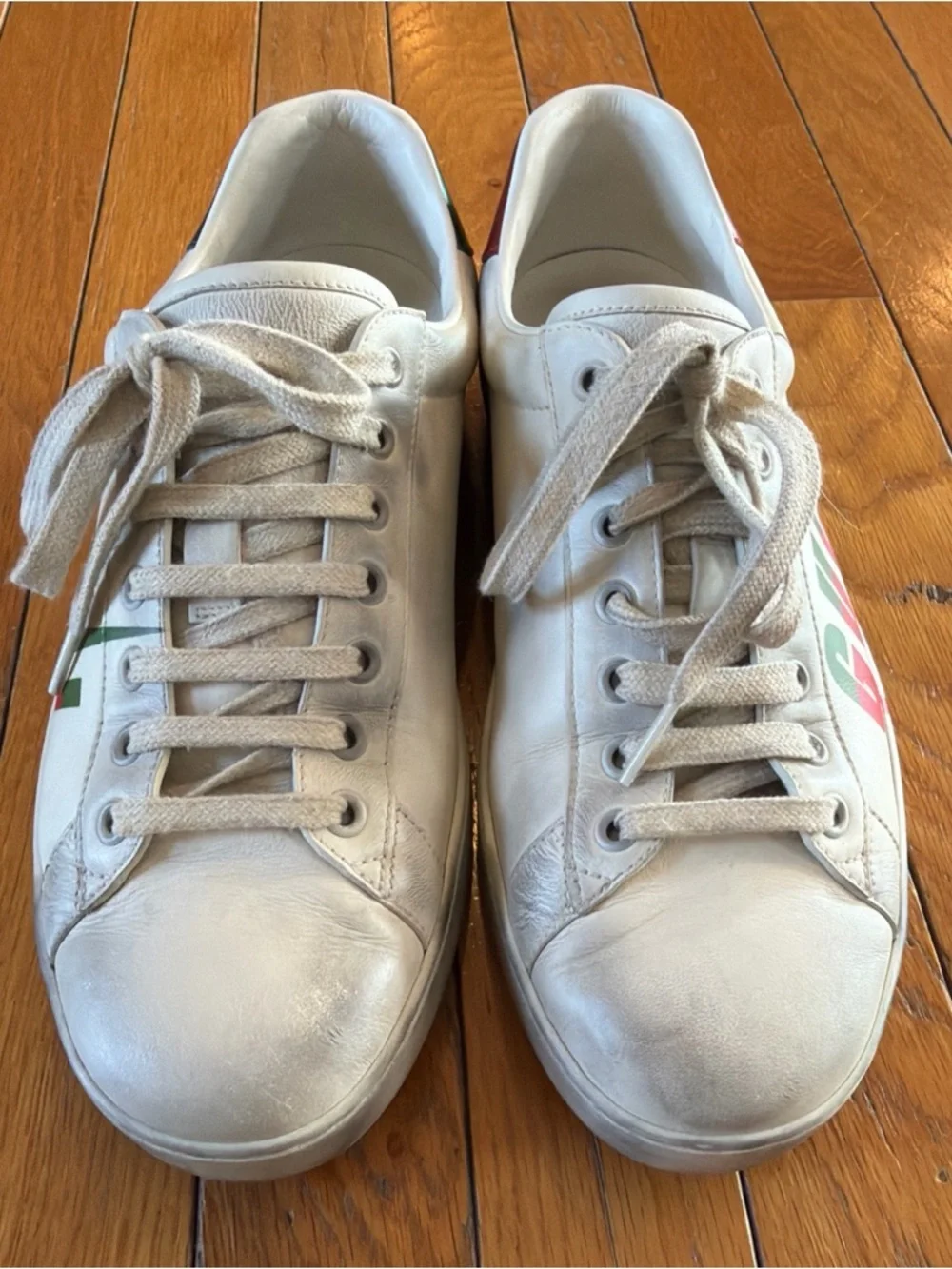 Authentic Gucci Ace Blade Logo Distressed Sneakers Tennis Shoes White Mens US 9